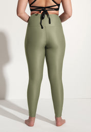 Surf & Yoga Leggings “Larimar” in sage green