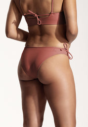 Surf Bikini Bottom "Mako" in clay red