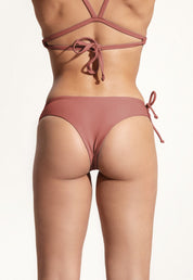 Surf Bikini Bottom "Tope" in clay red