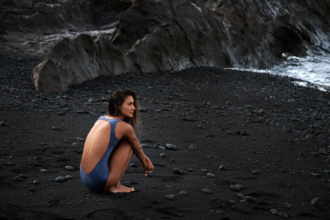 Surf Badeanzug „Anaïs“ in Navy Blau glänzend 3