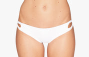 Bikini Hose „Hawaii“ in Weiss gerippt 1