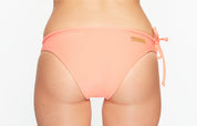 Surf Bikini Hose „Sumba“ in Hot Coral Rot 2