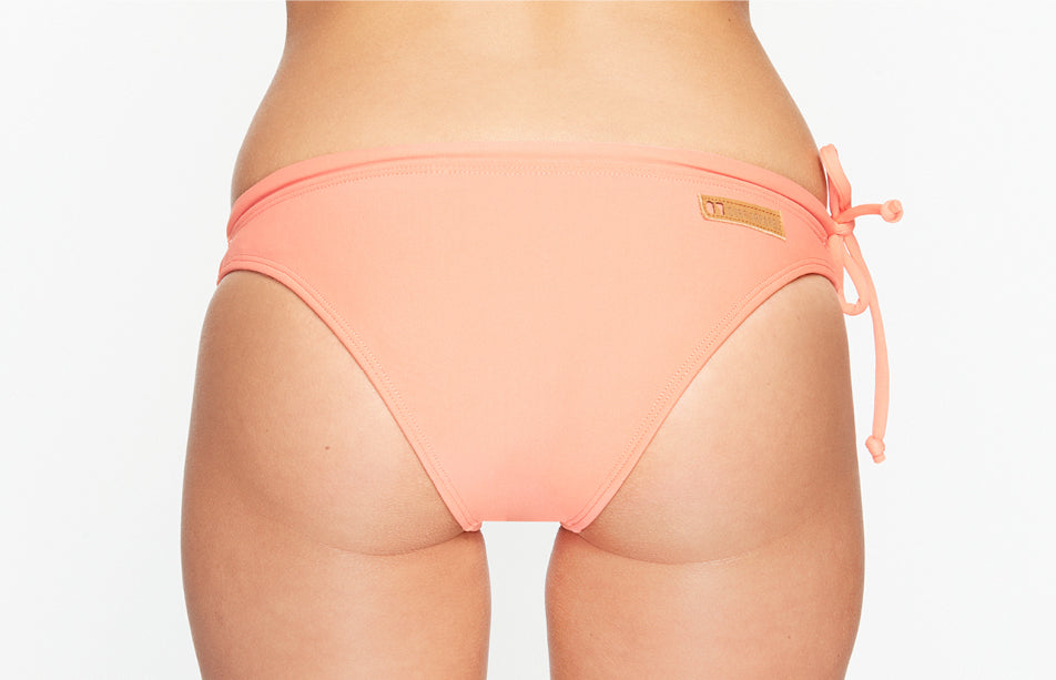 Surf Bikini Hose „Sumba“ in Hot Coral Rot 2