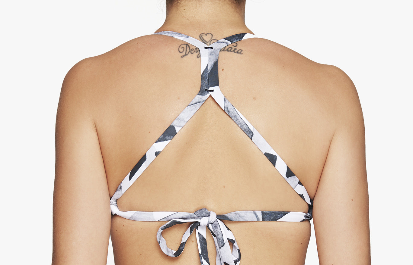 Surf Bikini Oberteil „Milli“ in Eden Print BW 2