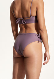 Surf Bikini Hose „Opah“ in Lavendel 1