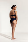 Bikini Hose „Bayamo“ in Dunkelblau gerippt 4