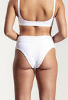 Bikini Hose „Bayamo“ in Weiss gerippt 1